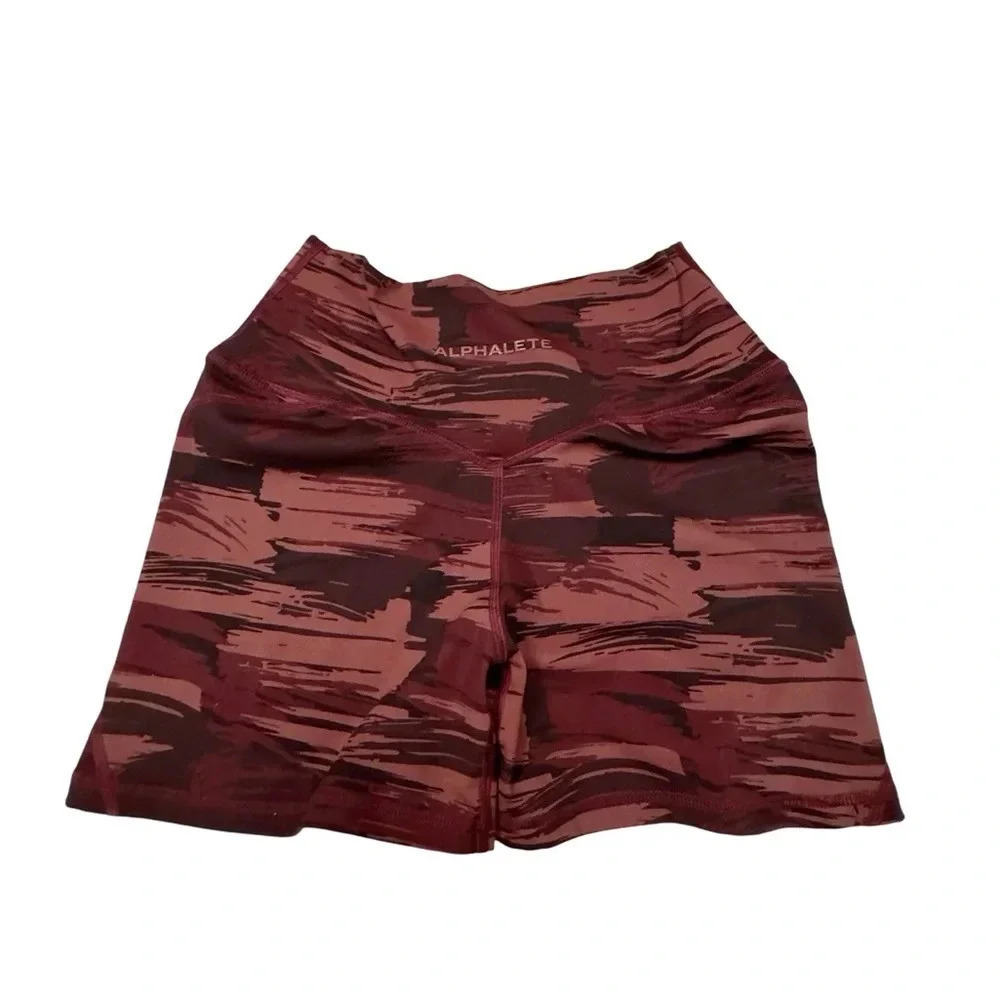Alphalete || Criss Cross Performance Shorts XS